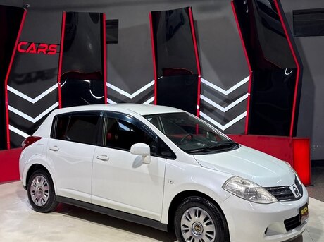 Nissan Tiida 2012