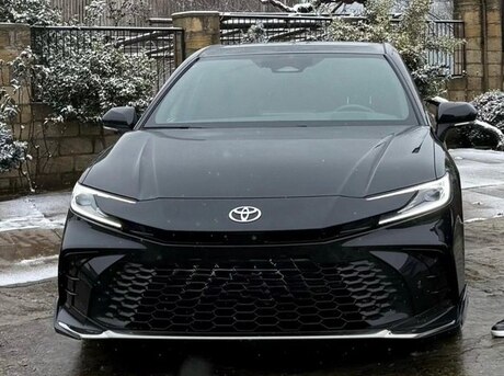 Toyota Camry 2024