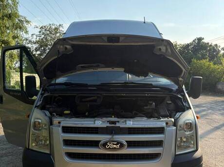 Ford Transit 2009