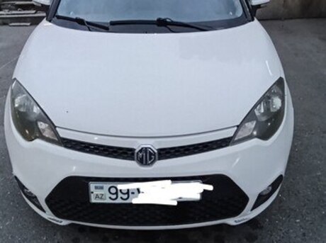 MG 3 2011