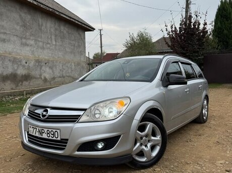 Opel Astra 2008