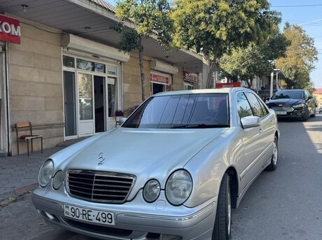 Mercedes E 240 1999