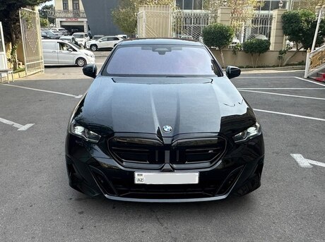 BMW i5 2023
