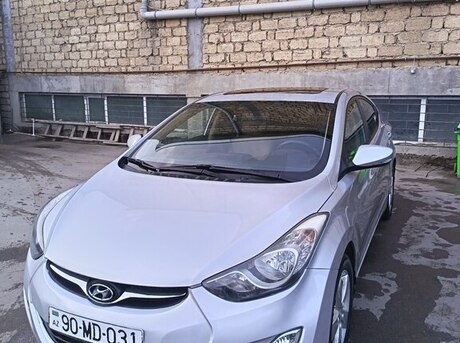 Hyundai Elantra 2011