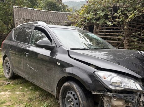 Kia  2010