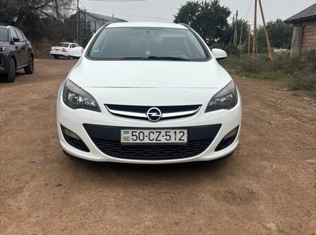 Opel Astra 2013