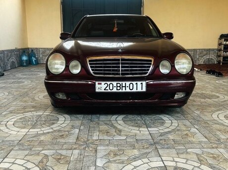 Mercedes E 240 1999