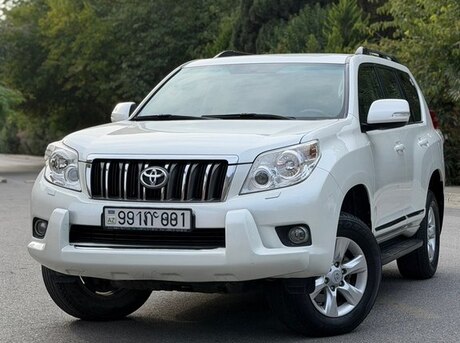 Toyota Land Cruiser Prado 2011