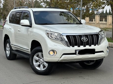 Toyota Land Cruiser Prado 2014