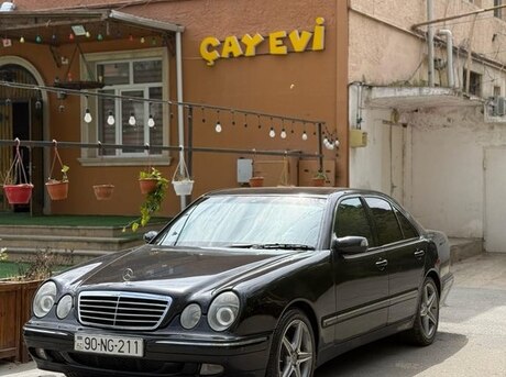 Mercedes E 200 2000