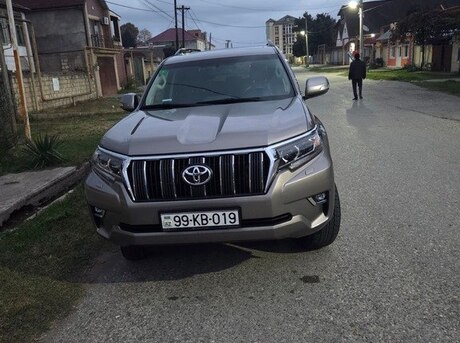Toyota Land Cruiser Prado 2017