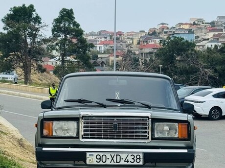 LADA (VAZ) 2107 2010