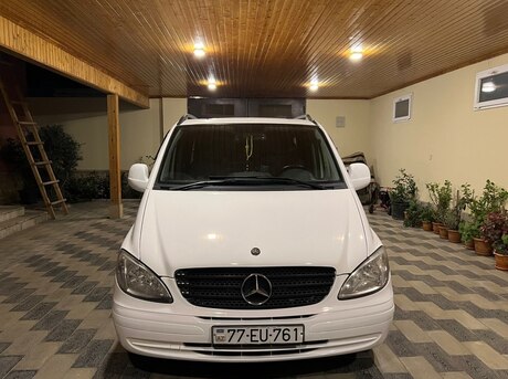 Mercedes  2009