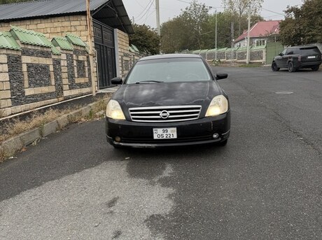 Nissan Teana 2005