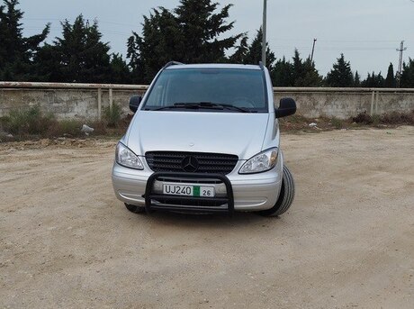 Mercedes  2009