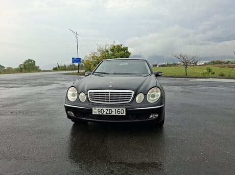 Mercedes E 270 2003