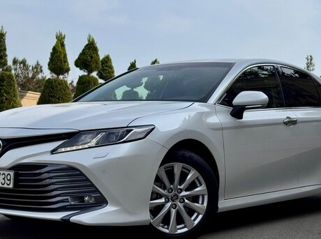 Toyota Camry 2020