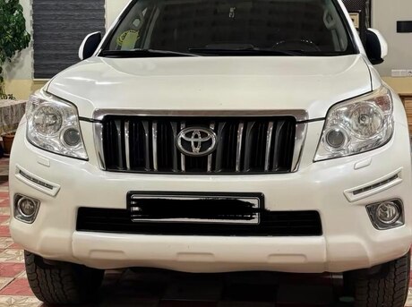Toyota Land Cruiser Prado 2010