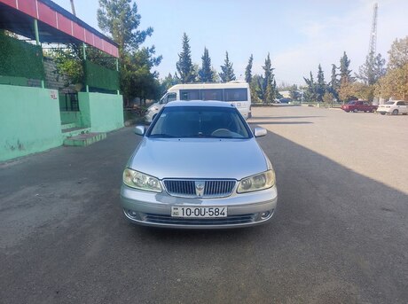 Nissan Sunny 2005