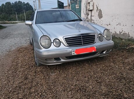Mercedes E 240 2000