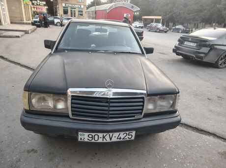 Mercedes 190 1990