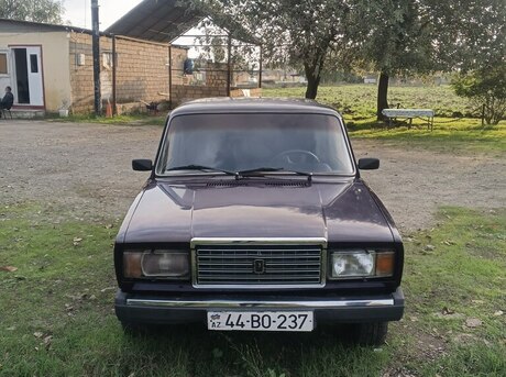 LADA (VAZ) 2107 2004