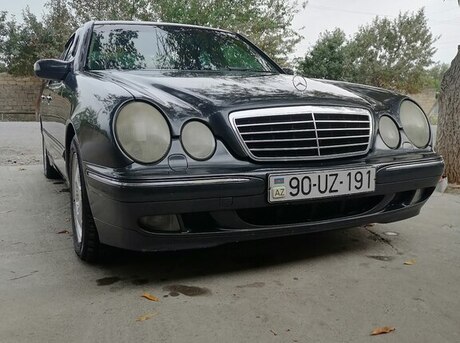 Mercedes E 240 2000