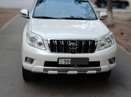 Toyota Land Cruiser Prado 2013