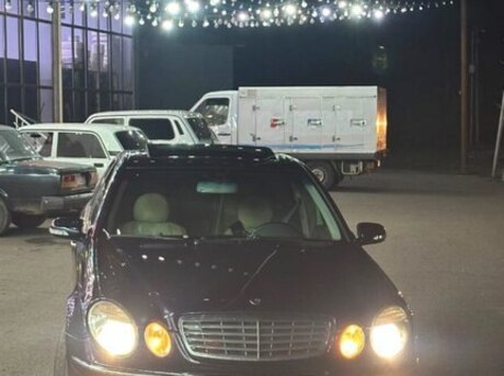 Mercedes E 320 4MATIC 2004