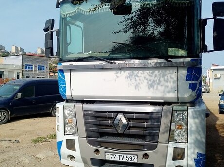 Renault Magnum 2011