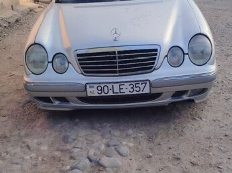 Mercedes E 240 2000