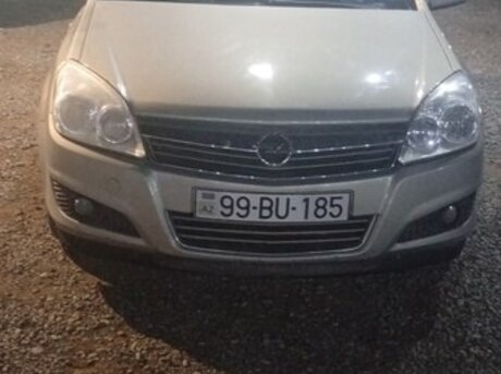 Opel Astra 2009