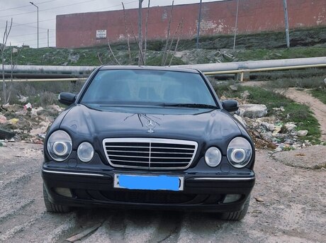 Mercedes E 270 2001