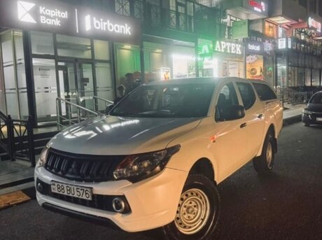 Mitsubishi L200 2019