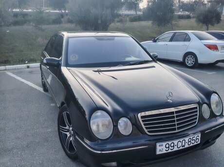 Mercedes E 240 2000