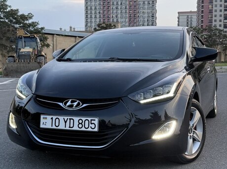 Hyundai Elantra 2011