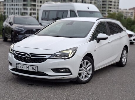 Opel Astra 2016