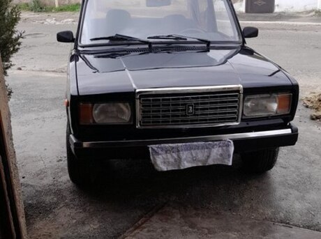 LADA (VAZ) 2107 2011