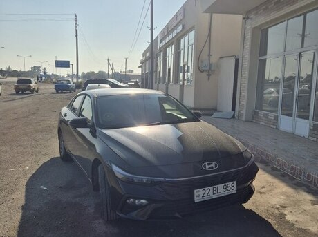Hyundai Elantra 2026