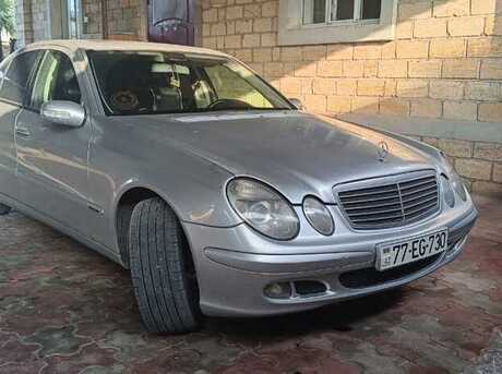 Mercedes E 220 2002