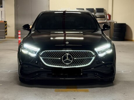Mercedes E 300 2023