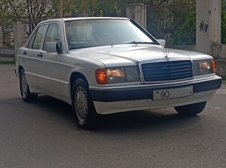 Mercedes 190 1992