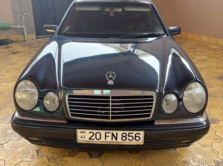 Mercedes E 240 1998