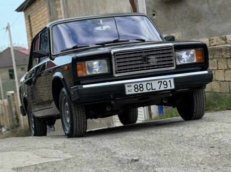 LADA (VAZ) 2107 2010