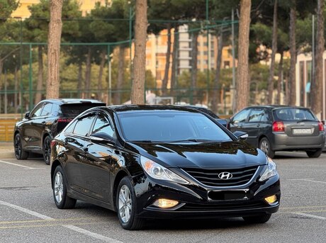 Hyundai Sonata 2010