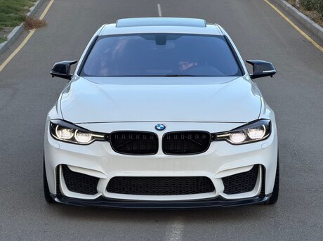 BMW 328 2016