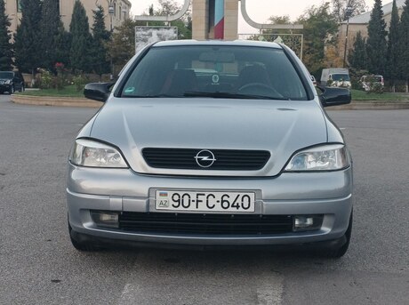 Opel Astra 2001