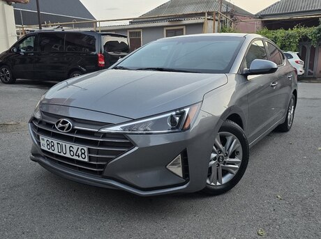 Hyundai Elantra 2018