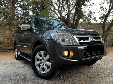Mitsubishi Pajero 2014