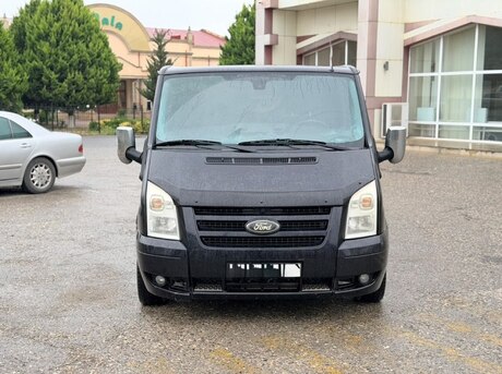 Ford Transit 2010